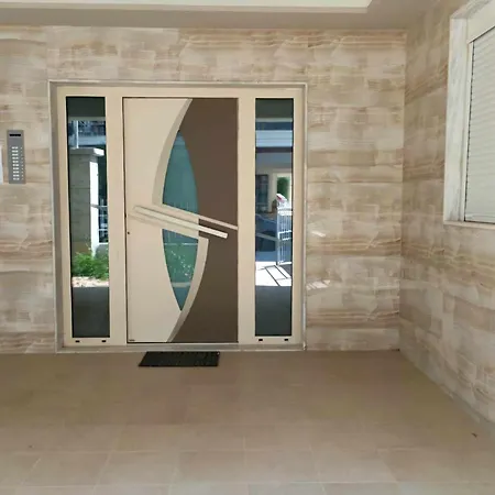 Manos Luxury Apartments Nea Kallikrateia Zewnętrze zdjęcie