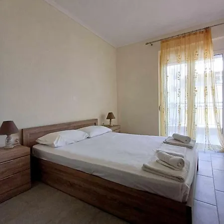 Manos Luxury Apartments Nea Kallikrateia Zewnętrze zdjęcie