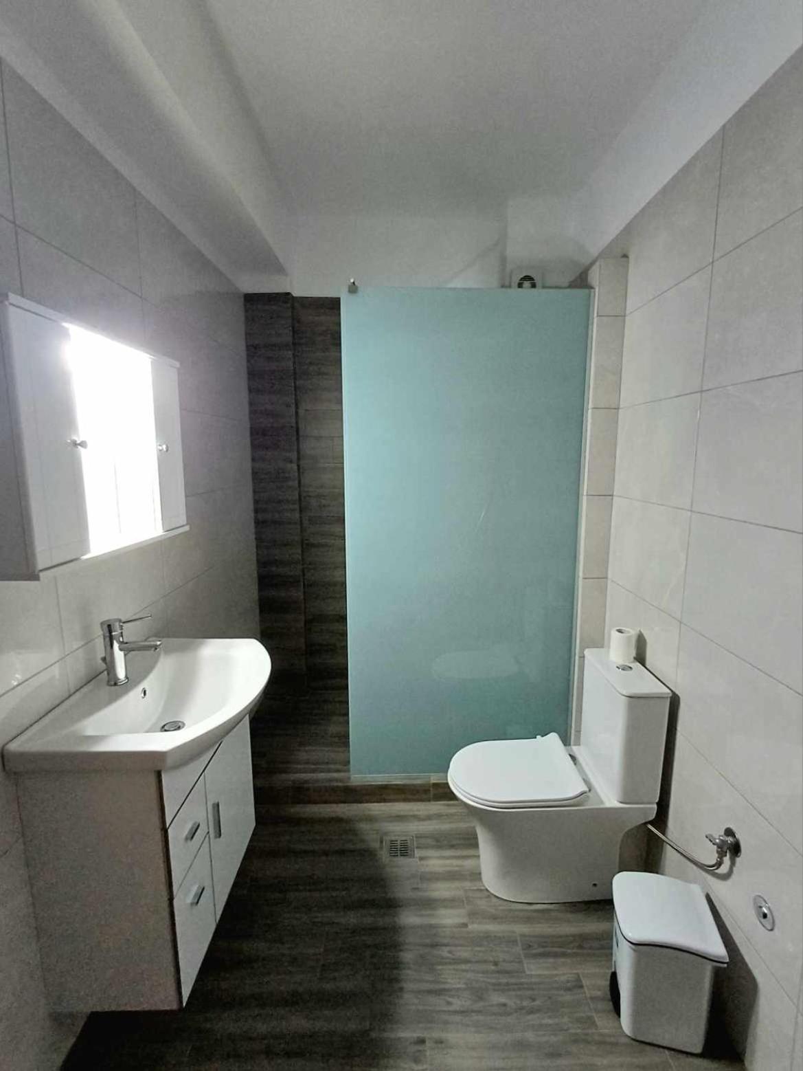 Manos Luxury Apartment *